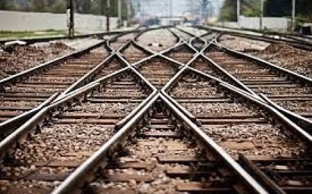 କ୍ୟାବିନେଟ: ନିର୍ଗୁଣ୍ଡି-ବାରଙ୍ଗ ଏବଂ ଖୋର୍ଦ୍ଧା ରୋଡ-ବିଜୟନଗରମ ମଧ୍ୟରେ ତୃତୀୟ ଲାଇନ