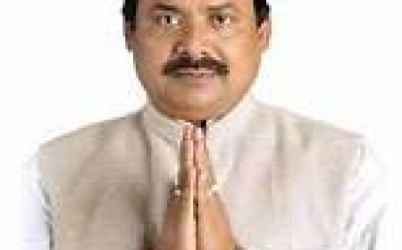 କେନ୍ଦ୍ର ଏବଂ ରାଜ୍ୟ ସରକାର ଜନସାଧାରଣଙ୍କୁ ଲଲିପପ୍ ଧରାଇବାରେ ବ୍ୟସ୍ତ:ଶରତ