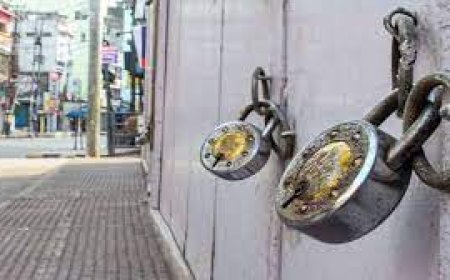 ନଥିଲା ପାର୍କିଂ ବ୍ୟବସ୍ଥା, ସପିଂ ମଲ ସିଲ