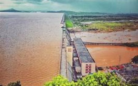 ହୀରାକୁଦରେ ୨୨ ଗେଟ୍ ଦେଇ ଜଳ ନିଷ୍କାସନ ଜାରି