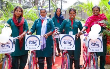 ମିଶନ ଶକ୍ତି ସ୍କୁଟର ଯାେଜନାର ଶୁଭାରମ୍ଭ କଲେ ମୁଖ୍ୟମନ୍ତ୍ରୀ, ଆଜି ସ୍କୁଟର ନେଉଛନ୍ତି ୧୫ ହଜାର ମାଆ