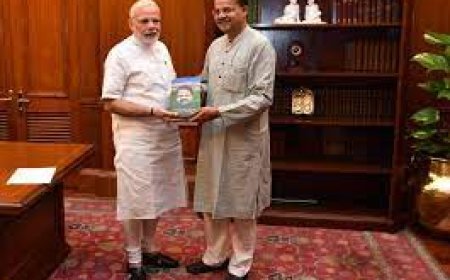 ମୋଦୀଙ୍କୁ ଭେଟିଲେ ଭର୍ତ୍ତୃହରି