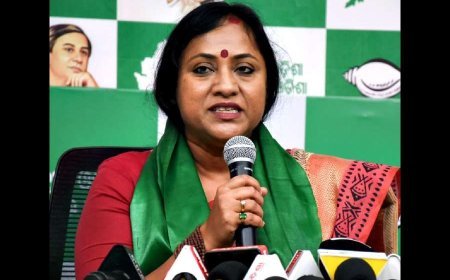 ବାଲେଶ୍ୱର ଲୋକ ସଭା ଆସନ ପାଇଁ    ଲଢ଼ିବେ  ଲେଖାଶ୍ରୀ