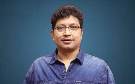 କୋମାରେ  ଅଭିଜିତ ମଜୁମଦାର