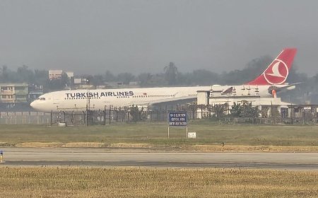 ମଝି ଆକାଶରେ ବିମାନର ଇଞ୍ଜିନର ଲାଗିଲା ନିଆଁ